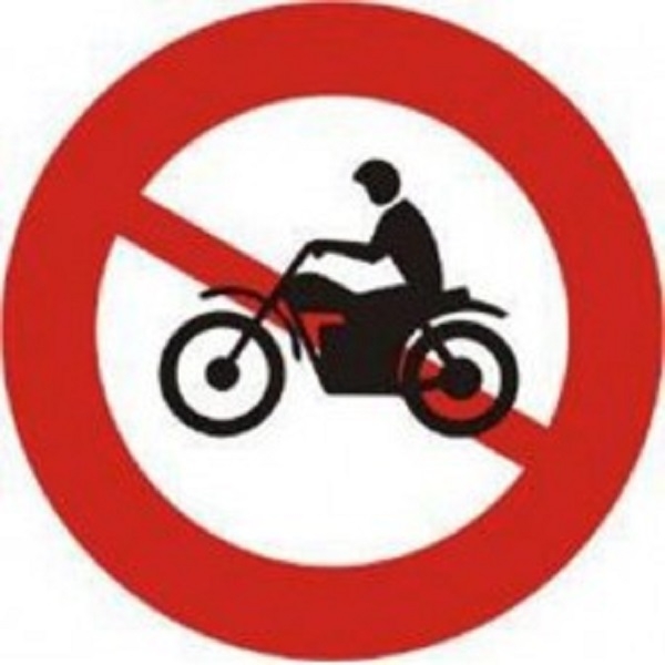 Xe máy đi vào đường cấm sẽ bị phạt như thế nào?