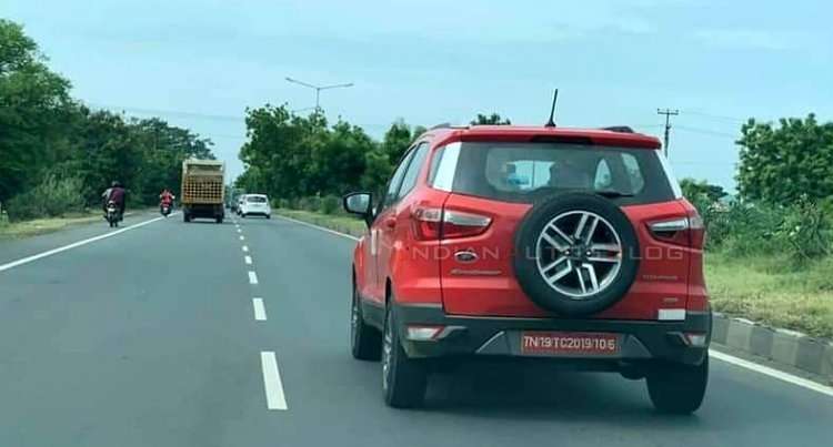 Ford EcoSport 2022 bất ngờ xuất hiện với thiết kế đầu xe mới