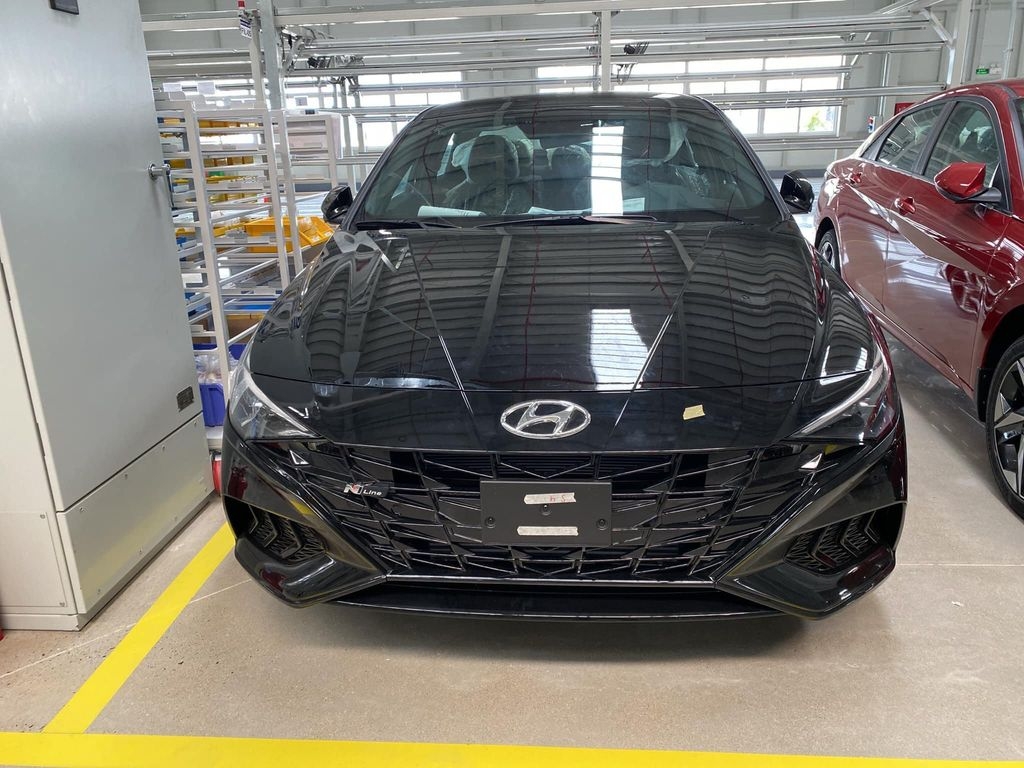 Hyundai Elantra 2023