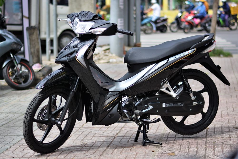 Honda Wave 110i vừa về Việt Nam có gì đặc biệt?