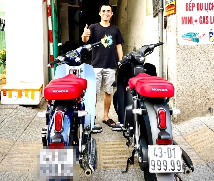 Bấm biển số xe máy ngũ quý 9, chủ nhân được trả giá 1,2 tỷ đồng