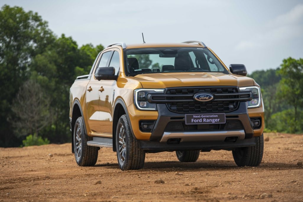 Bậc lên xuống thùng xe Ford Ranger đã được tạo ra như nào? Bậc lên xuống thùng xe Ford Ranger đã được tạo ra như nào?