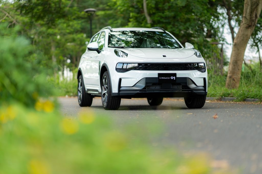 Lynk &amp; Co 01 ra mắt bản mới ở Việt Nam, giá giảm 80 triệu