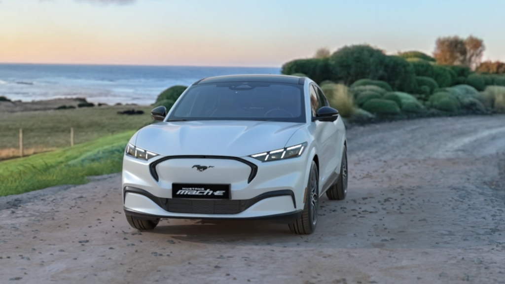 Xe điện Ford Mustang Mach-E ra mắt tại Việt Nam, giá từ 2,6 tỷ đồng