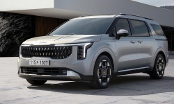 Kia Carnival 2026 ra mắt, giá quy đổi 684 triệu đồng