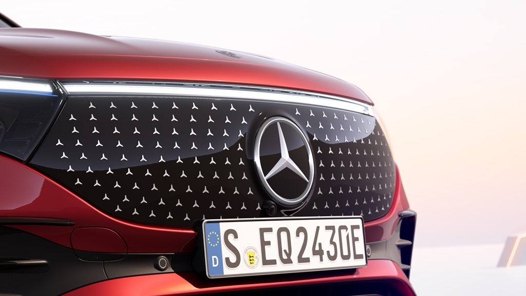 Mercedes-Benz ra mắt EQB 250+ FL ra mắt Việt Nam, giá 2,3 tỷ đồng Mercedes-Benz ra mắt EQB 250+ FL ra mắt Việt Nam, giá 2,3 tỷ đồng