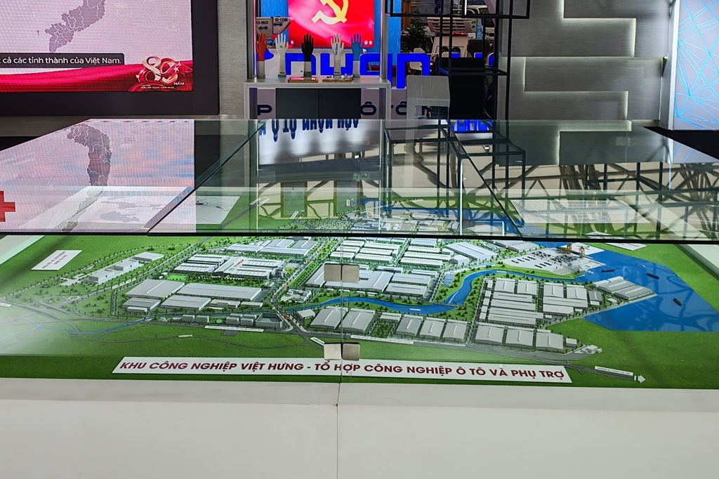 Hyundai tham dự Triển lãm thành tựu đất nước nhân kỷ niệm 80 năm ngày quốc khánh