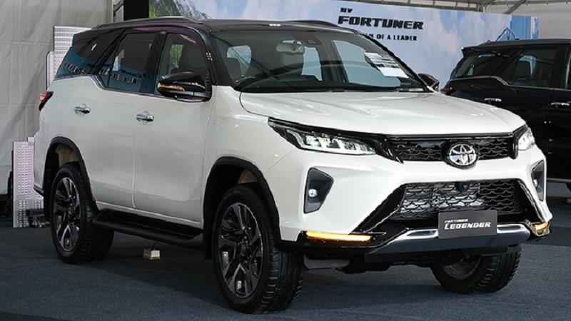 Toyota Fortuner  2022  c  8 phi n bn cht lch ra mt 19 9