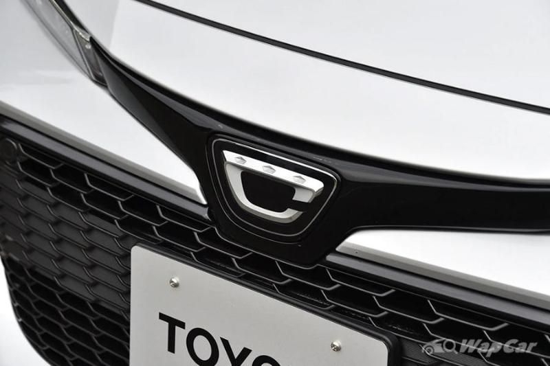 Toyota Corolla Cross 2022 lộ diện với thiết kế mới lạ