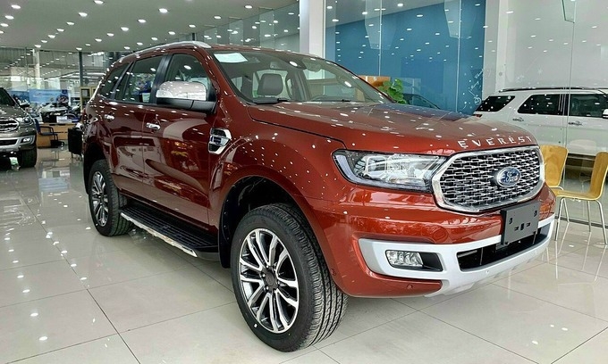 Ford Everest đại hạ giá hơn 100 triệu đồng