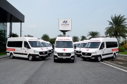 Hyundai Thành Công trao tặng 10 xe Solati cứu thương phục vụ phòng chống Covid-19