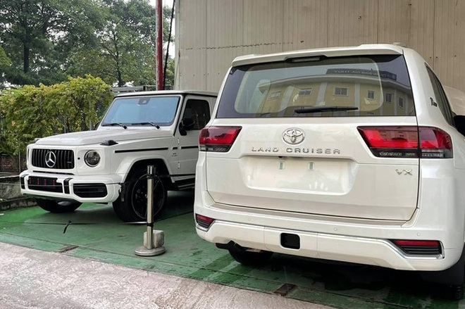 Toyota Land Cruiser 2022 nhập Trung Đông đầu tiên về Việt Nam