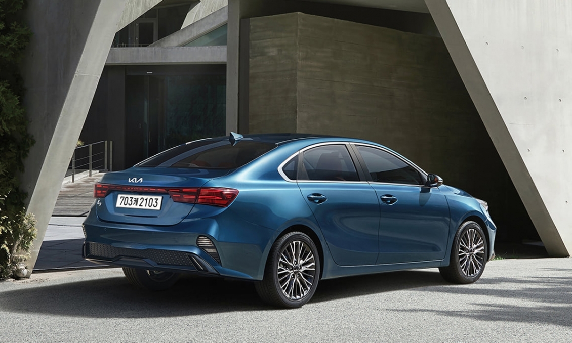 Chi tiết 4 phiên KIA K3 2022 sắp ra mắt tại Việt Nam, giá tăng nhẹ