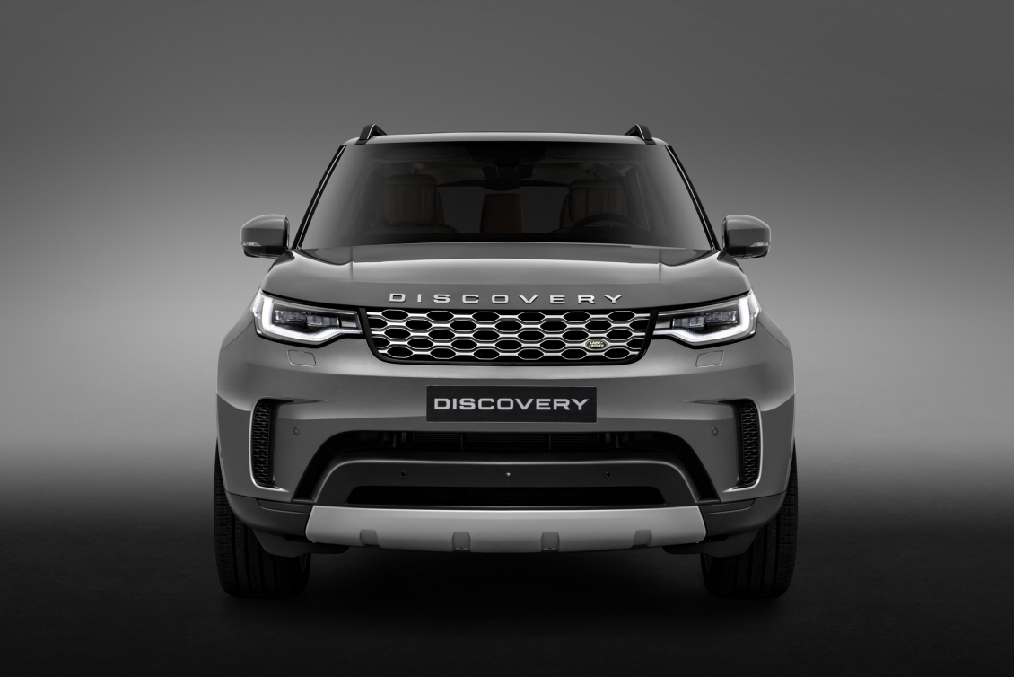 Land Rover Discovery mới về Việt Nam giá từ 4,5 tỷ đồng