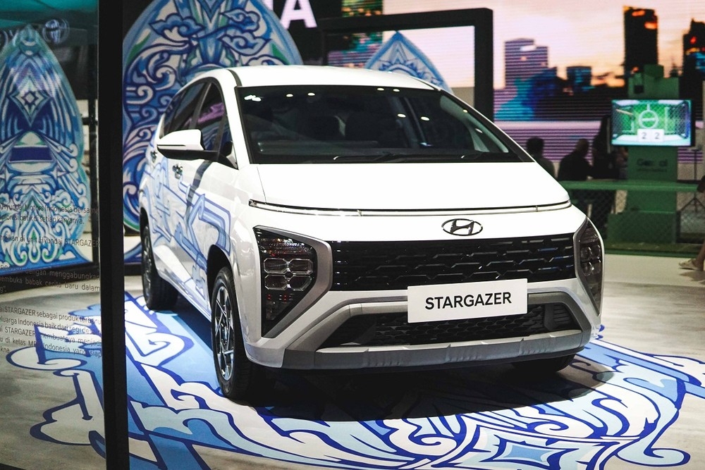 Hyundai Stargazer