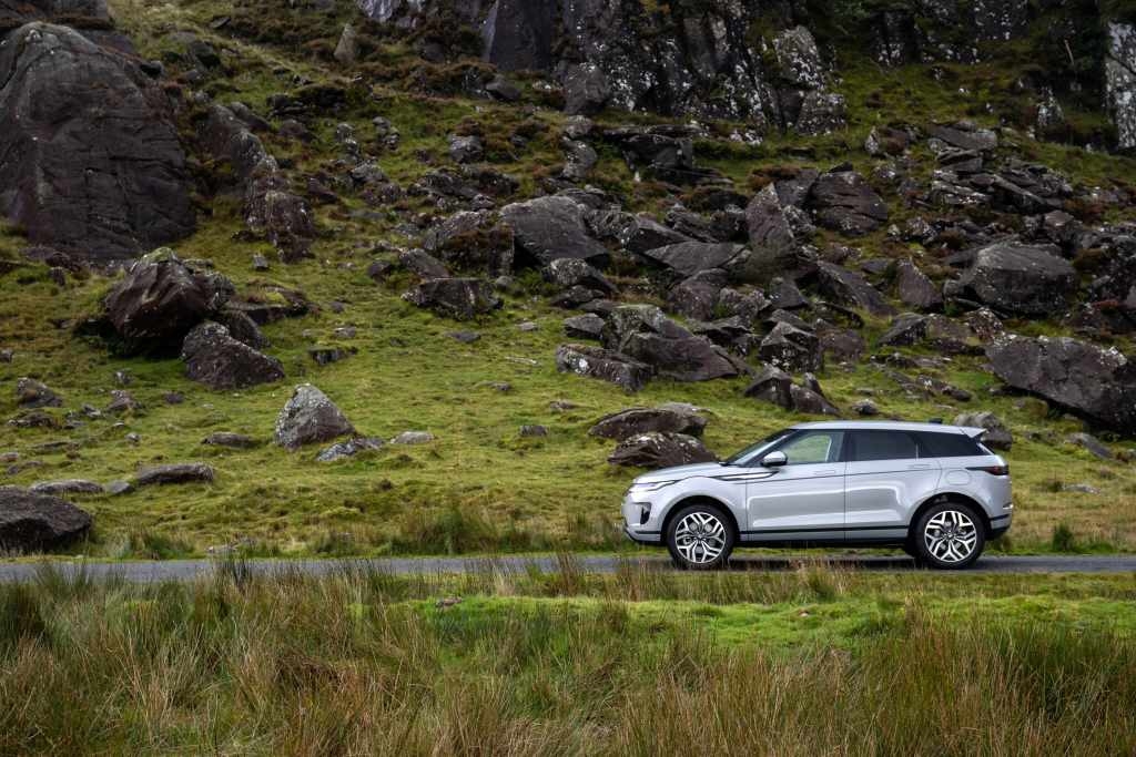 Land Rover triển khai chương trình Sẵn sàng giao xe ngay