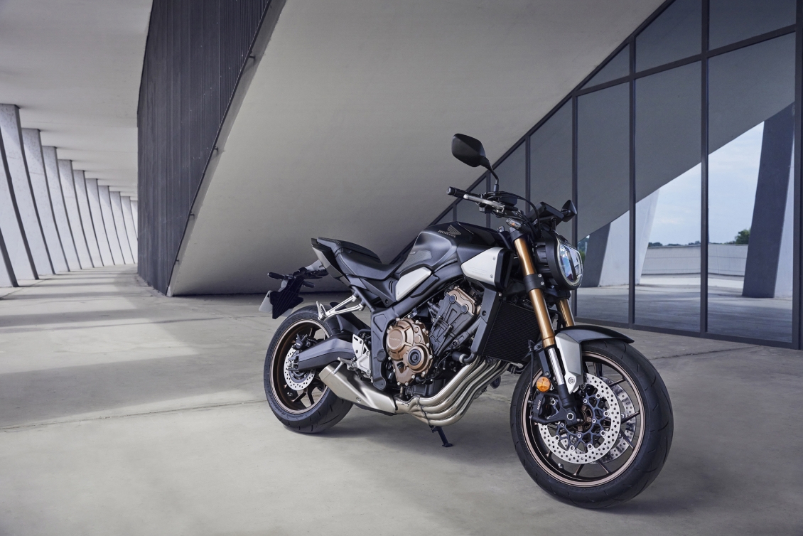 Honda cập nhật phiên bản mới cho 7 mẫu xe phân khối lớn Honda cập nhật phiên bản mới cho 7 mẫu xe phân khối lớn