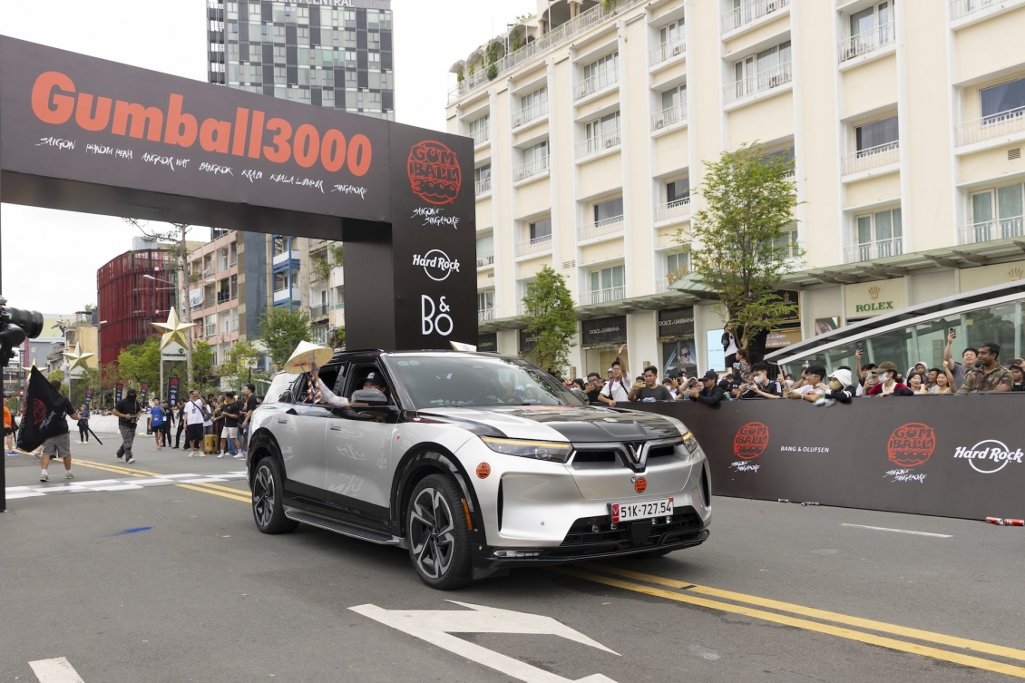 VinFast VF7 và VF9 - Bộ đôi xe điện duy nhất nổi bật tại Gumball 3000