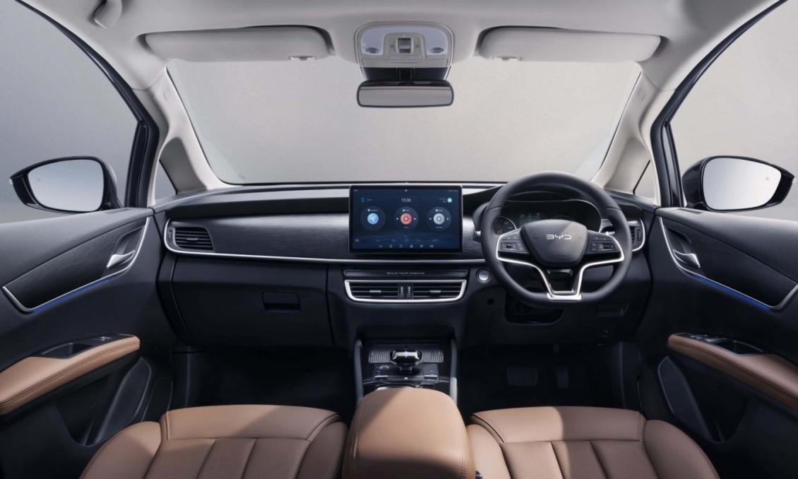 Đại lý nhận cọc mẫu MPV thuần điện BYD M6, hẹn ra mắt ngay tháng sau