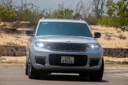 Triệu hồi Jeep Grand Cherokee L tại Việt Nam do lỗi phuộc