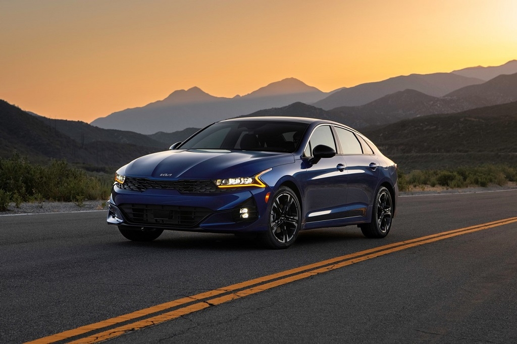 Ngộp thở với dàn xe Kia mới - Cả nước rộ tin đồn phí trước bạ giảm