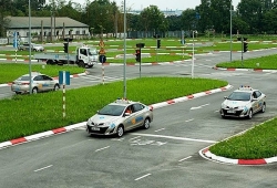 Từ 20/10, Hà Nội tổ chức lại các kỳ sát hạch cấp giấy phép lái xe