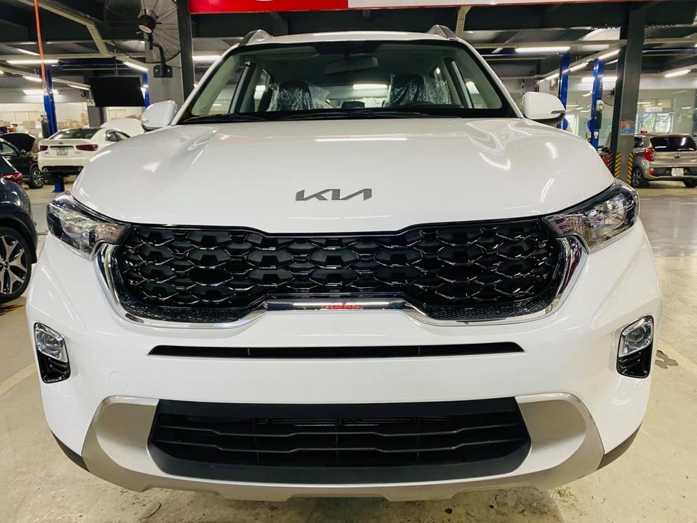 So sánh Toyota Raize và Kia Sonet: Cuộc chiến của 2 'tân binh'