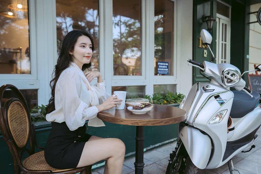 Giá xăng tăng 'sốc' trong 7 năm qua: Đi xe máy nào để tiết kiệm nhiên liệu?