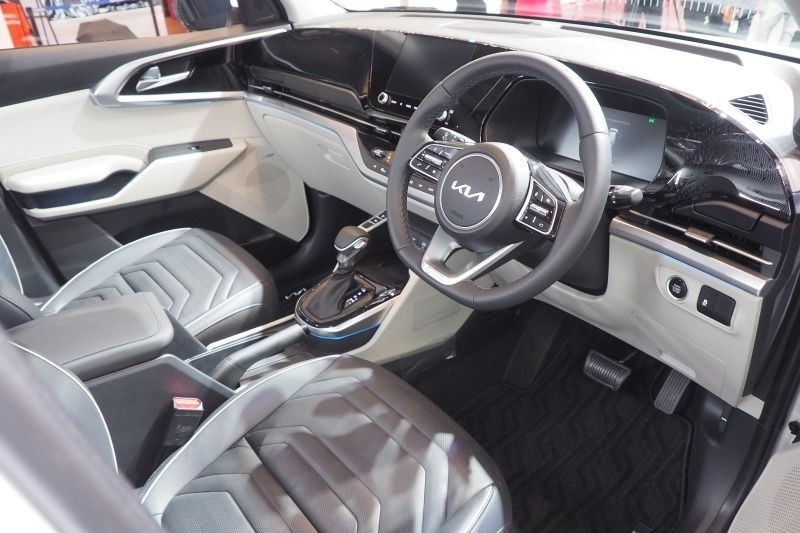 Kia Carens 2023 Kia Carens 2023