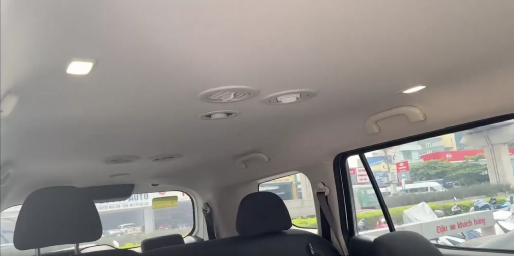 Nissan Terra 2023 bất ngờ xuất hiện tại đại lý, chờ ngày ra mắt