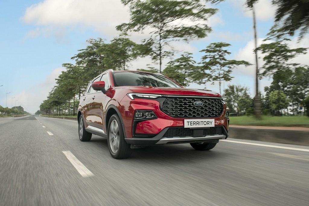 Ford Territory 2023 giá từ 822 triệu đồng tại Việt Nam