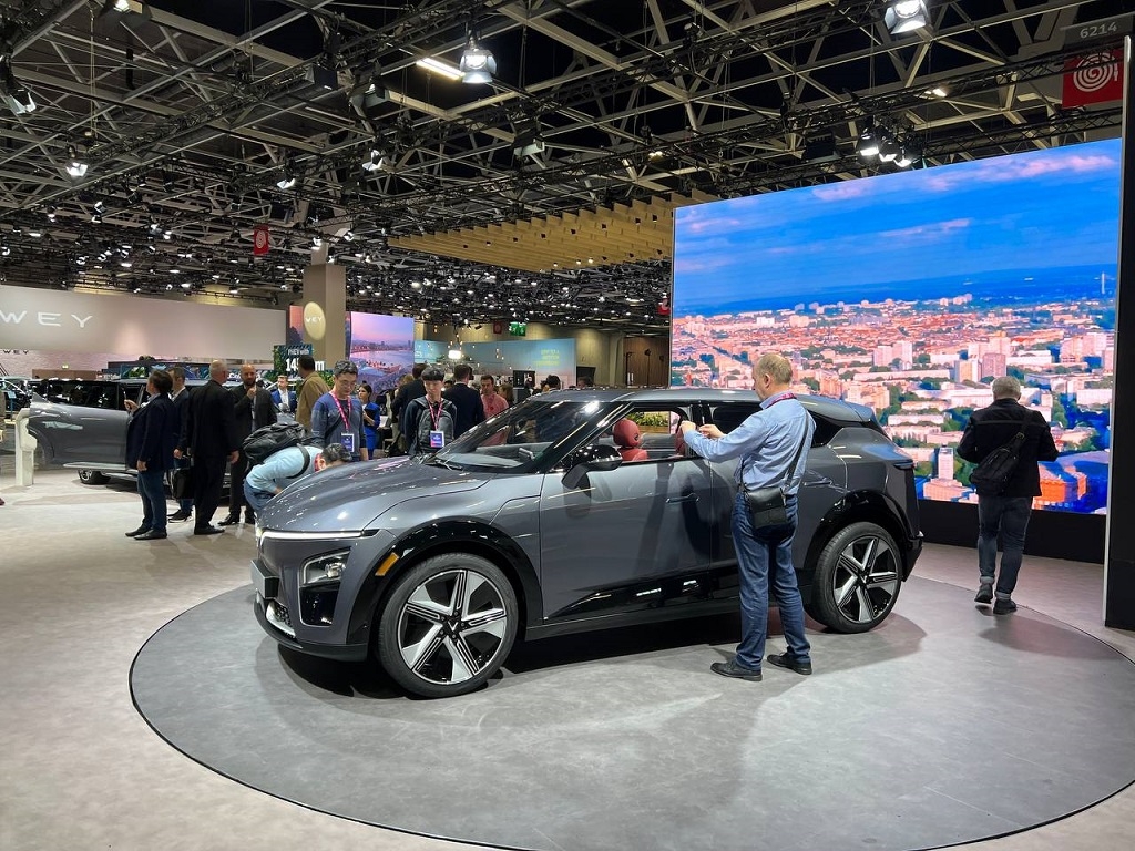 Xe điện VinFats tại triển lãm Paris Motor Show 2022