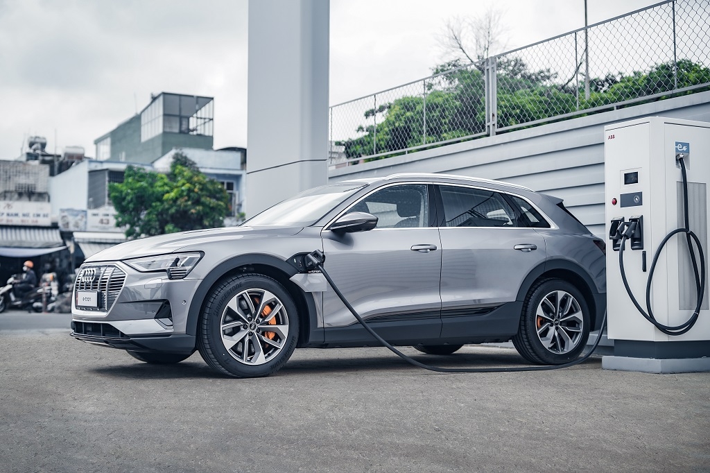 Audi e-tron quattro