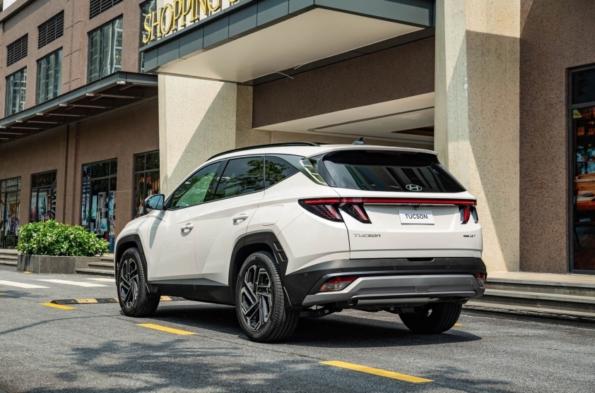 Hyundai Tucson 2025 ra mắt tại Việt Nam, giá từ 769 triệu đồng