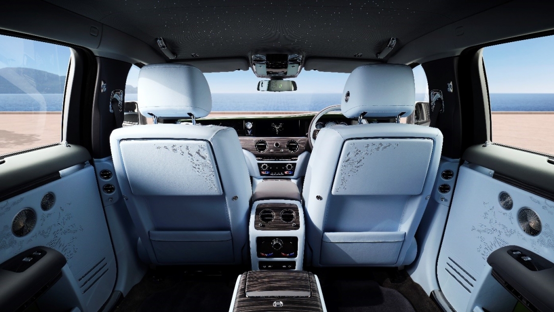 Chi tiết sedan siêu sang Rolls-Royce Ghost Series II 2025