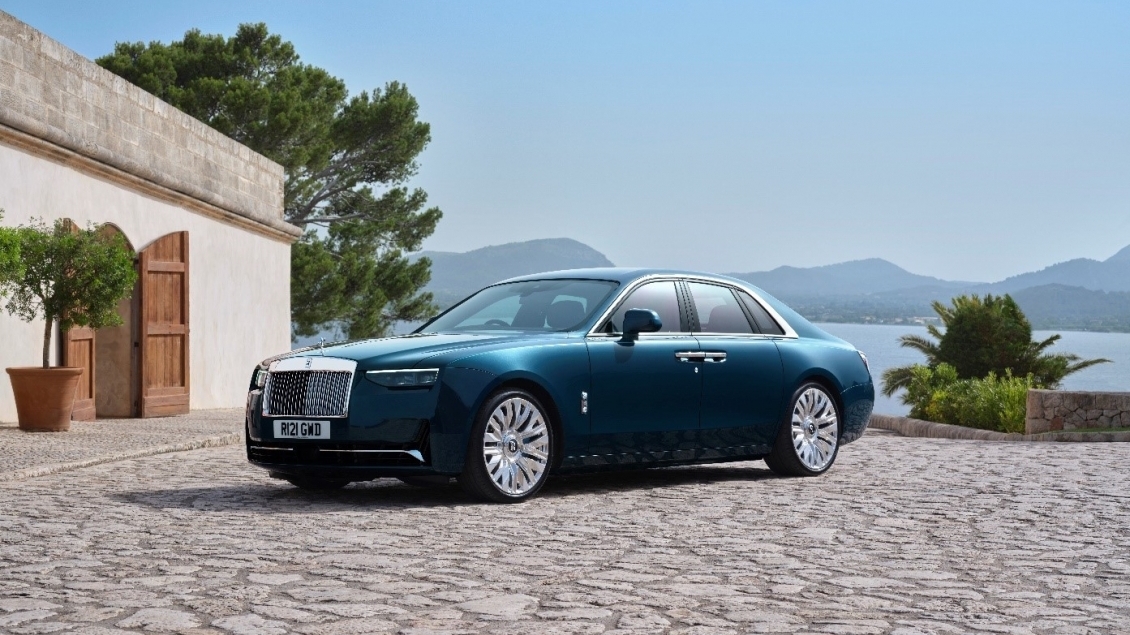 Rolls-Royce Ghost Series II - sedan siêu sang thế hệ mới có giá từ 35 tỷ đồng