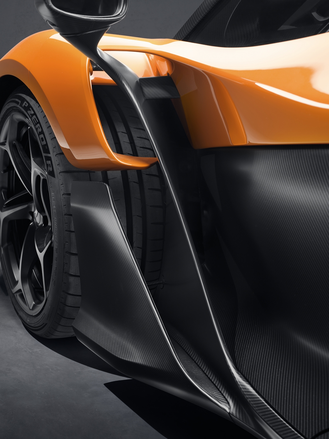 McLaren W1: Phá vỡ mọi giới hạn McLaren W1: Phá vỡ mọi giới hạn