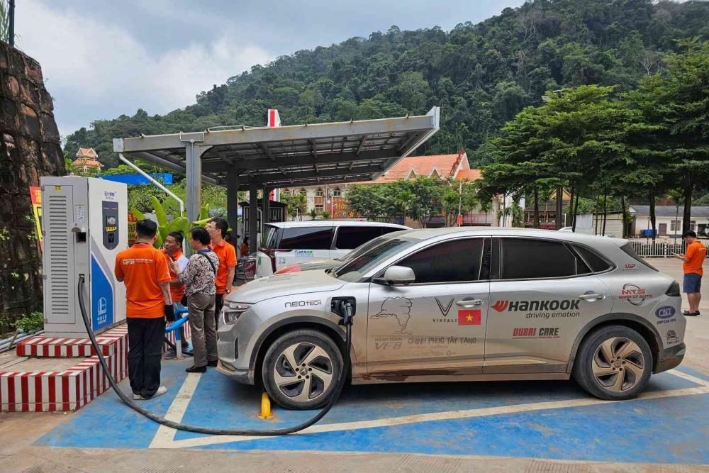 Hành trình VF8 chinh phục Tây Tạng: 5 ngày đầu tiên đầy thú vị Hành trình VF8 chinh phục Tây Tạng: 5 ngày đầu tiên đầy thú vị