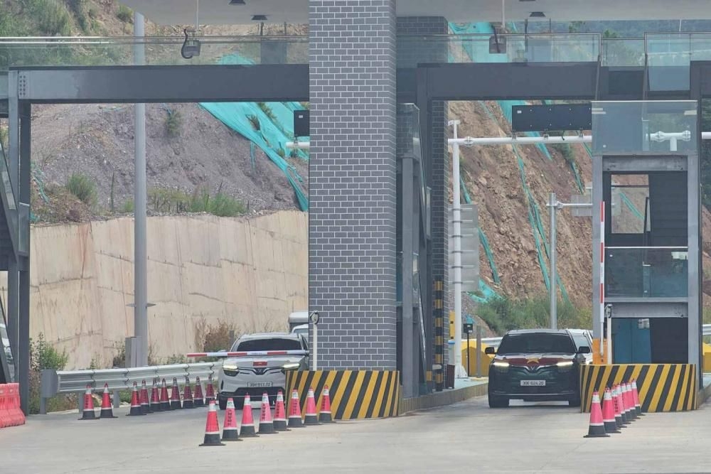 Hành trình VF8 chinh phục Tây Tạng: 5 ngày đầu tiên đầy thú vị Hành trình VF8 chinh phục Tây Tạng: 5 ngày đầu tiên đầy thú vị