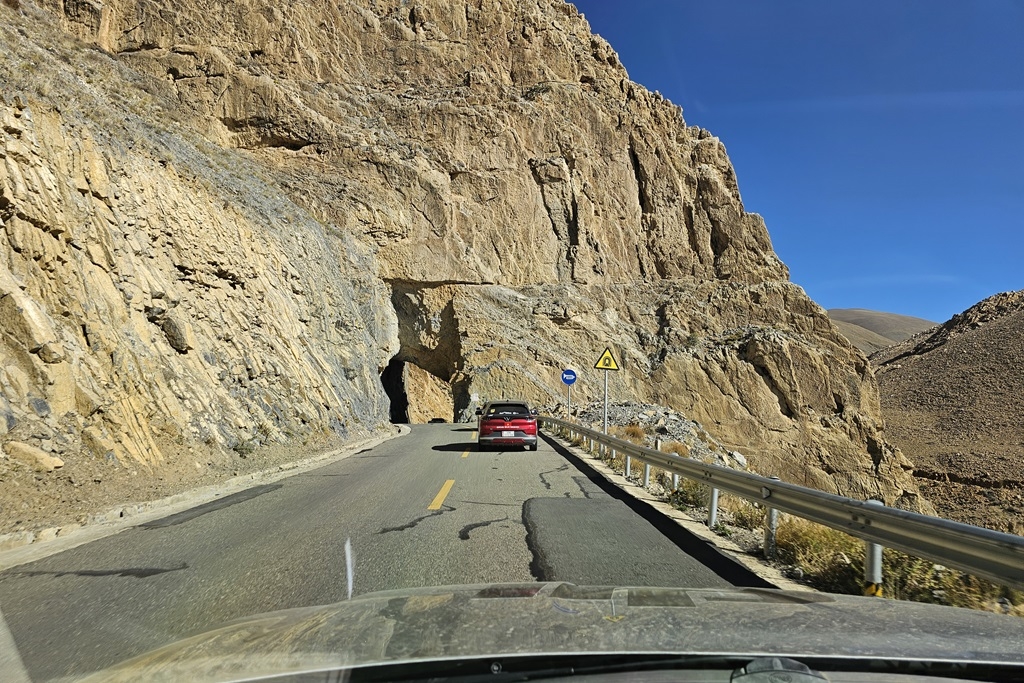 VinFast VF8 khẳng định đẳng cấp xe điện 'Make in Vietnam',  sau hành trình chinh phục Tây Tạng