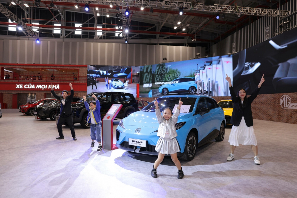 Vietnam Motor Show 2024 chinh phục giới mê xe với loạt màn trình diễn ấn tượng