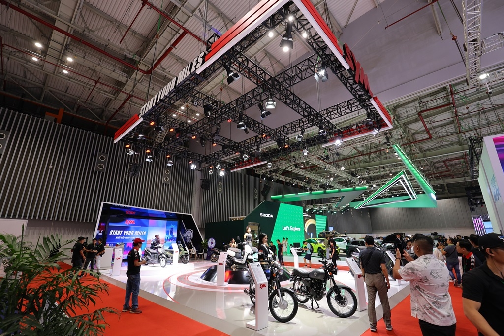 Đội hình xe phân khối lớn xuất hiện tại VMS 2024 'đốn tim' tín đồ mê tốc độ Đội hình xe phân khối lớn xuất hiện tại VMS 2024 'đốn tim' tín đồ mê tốc độ