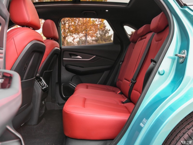 Ngoài Beijing X7, Dongfeng T5 Evo có tiếp tục trở thành tâm điểm bàn tán? Ngoài Beijing X7, Dongfeng T5 Evo có tiếp tục trở thành tâm điểm bàn tán?