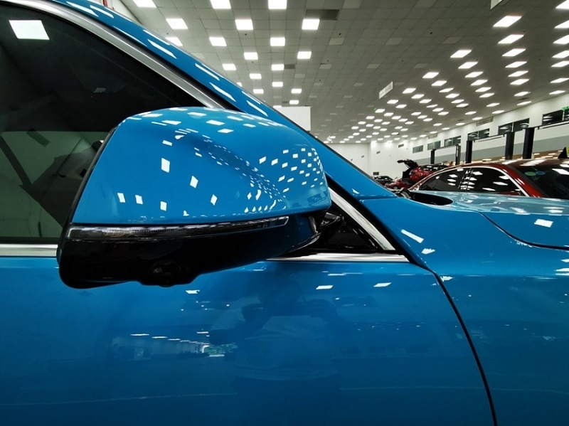 Xe chủ tịch VinFast President được độ màu sơn xe độc lạ Xe chủ tịch VinFast President được độ màu sơn xe độc lạ