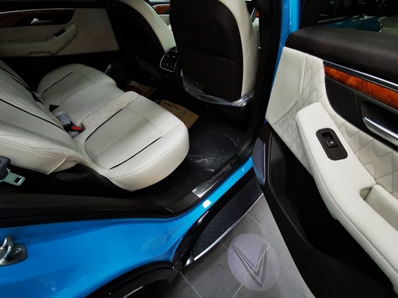 Xe chủ tịch VinFast President được độ màu sơn xe độc lạ Xe chủ tịch VinFast President được độ màu sơn xe độc lạ