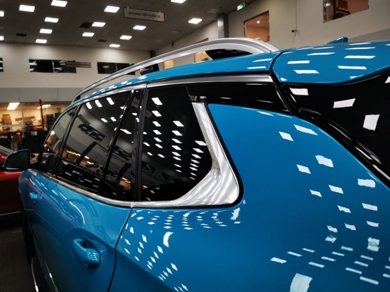 Xe chủ tịch VinFast President được độ màu sơn xe độc lạ Xe chủ tịch VinFast President được độ màu sơn xe độc lạ