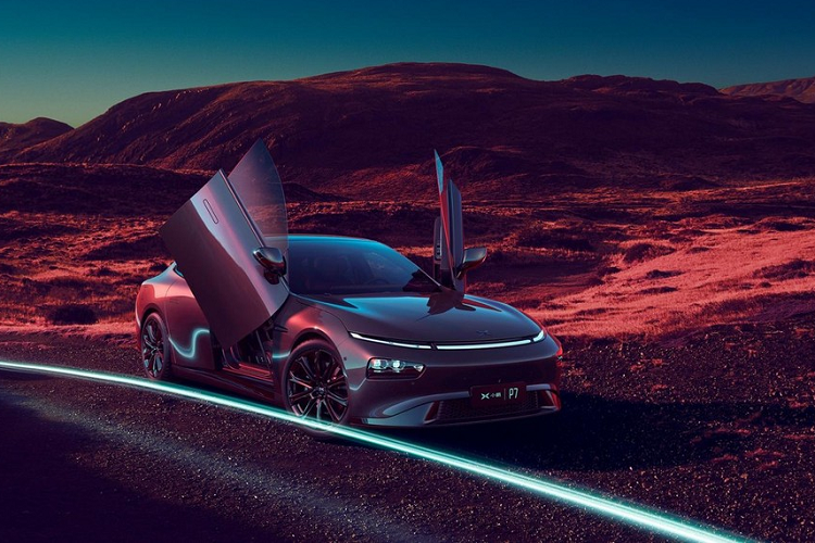 Xpeng P7 Wing Xpeng P7 Wing