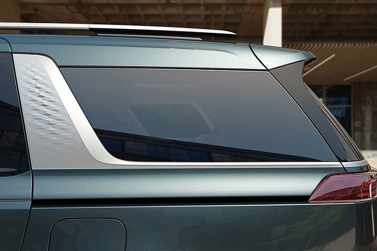 Chi tiết Kia Sedona 2021 bản 11 chỗ, giá từ 1,64 tỷ đồng tại Thái Lan