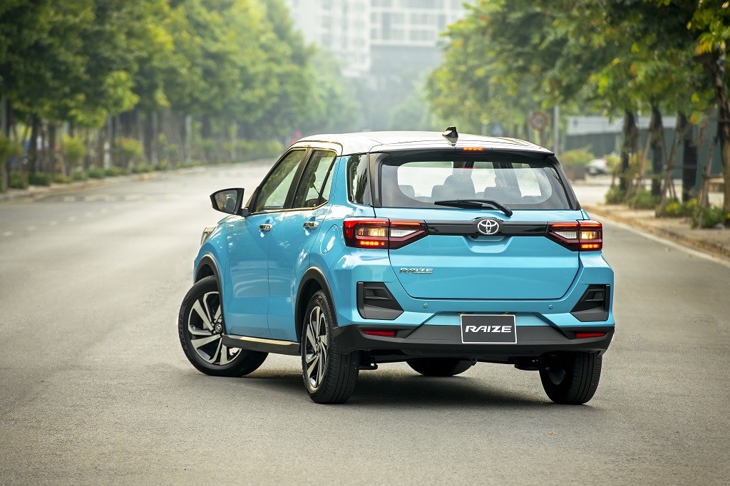 Người Việt ngày càng chuộng xe gầm cao Người Việt ngày càng chuộng xe gầm cao