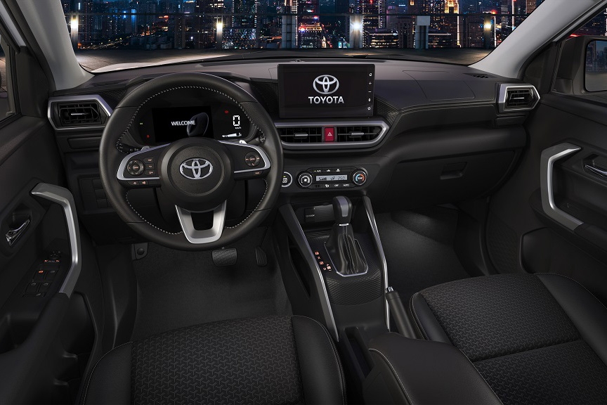 Toyota Raize 'so găng' Kia Sonet: Cuộc đấu cam go